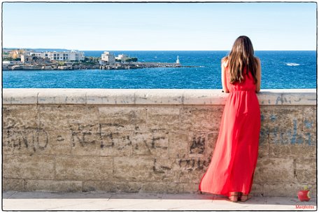the-woman-in-red---otranto---italy_20871665766_o